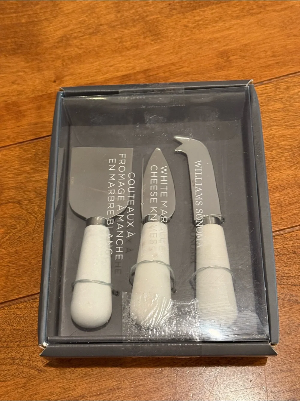 Williams-Sonoma Set of 3 White Marble &Copper Cheese Knives